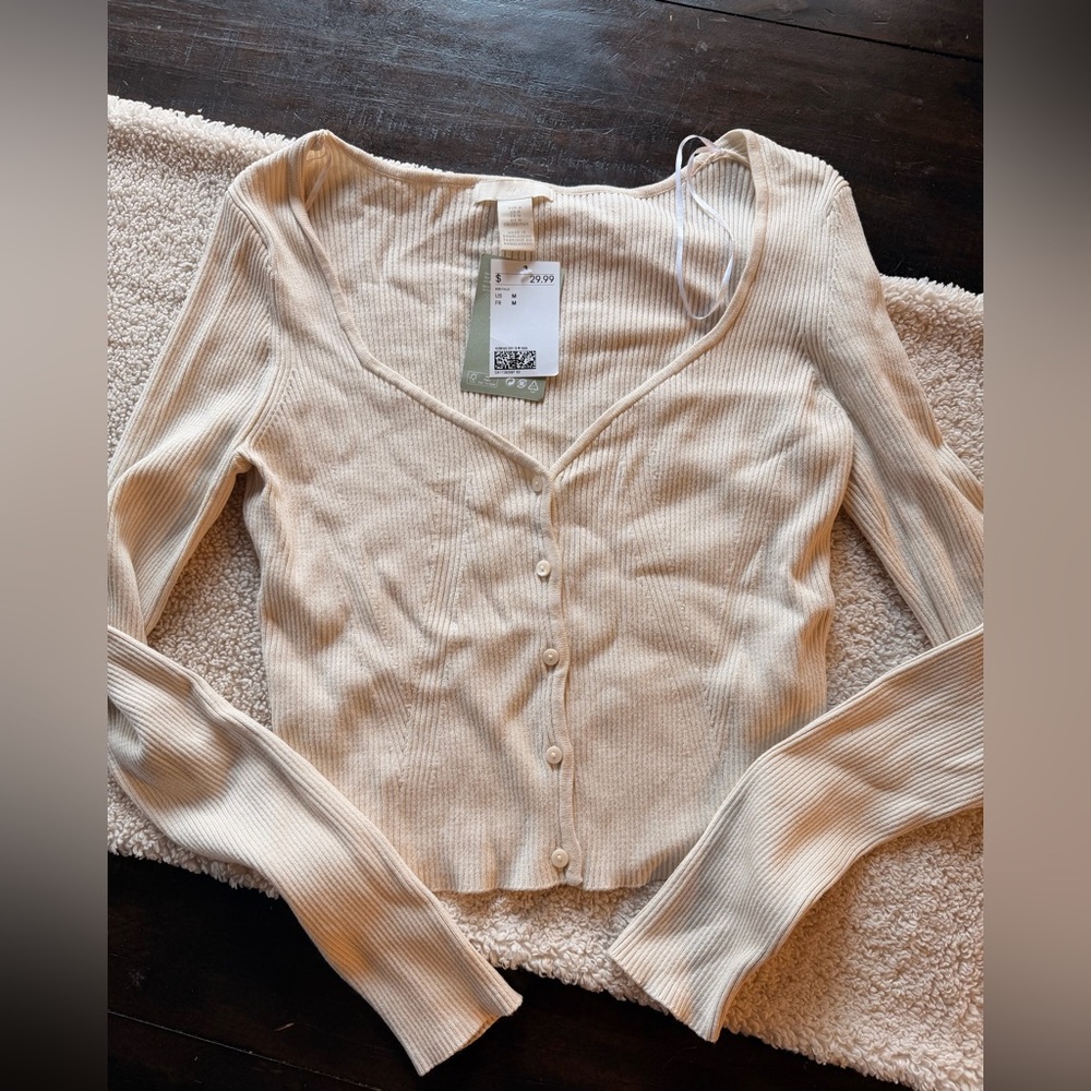 BNWT H&M sweater